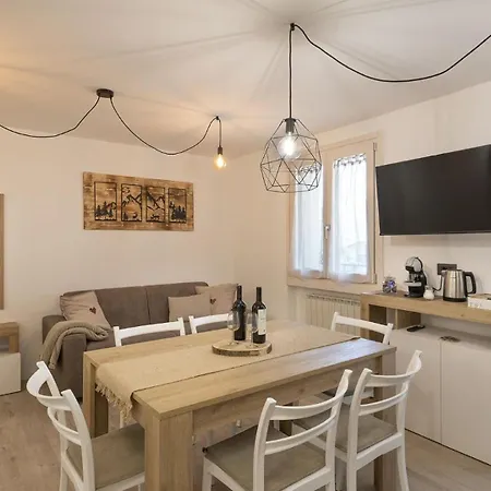 Caty's Apartmán Temù